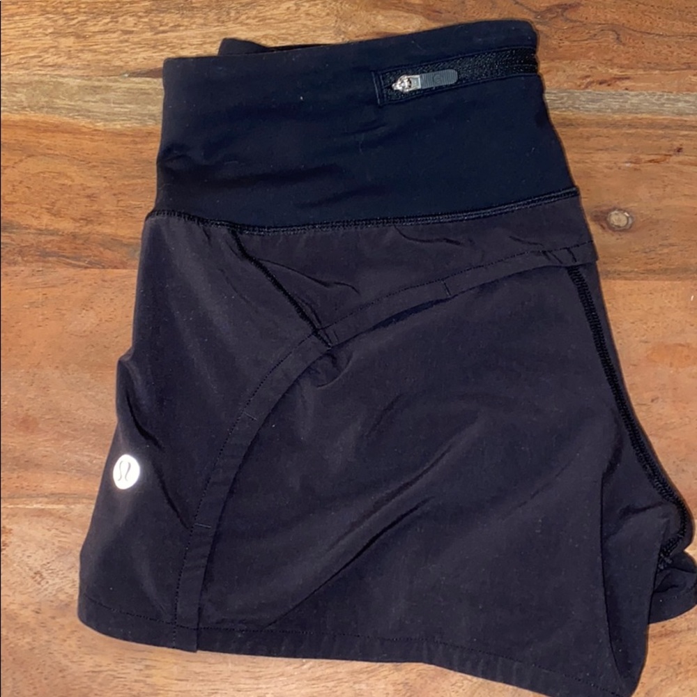LULULEMON run times shorts